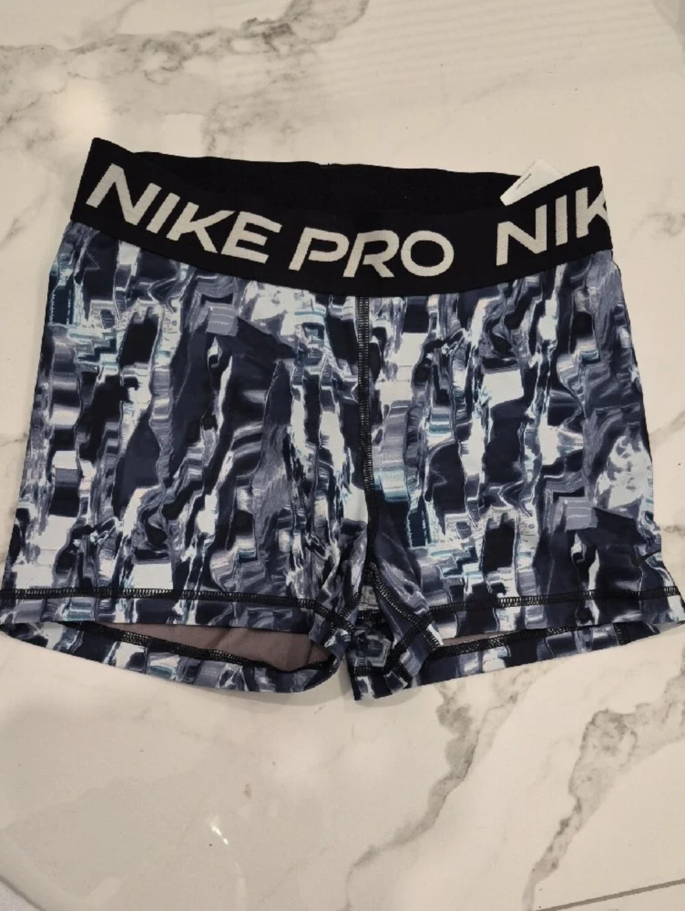 Nike Pro Women’s Black and Grey Abstract Print Athletic Shorts
